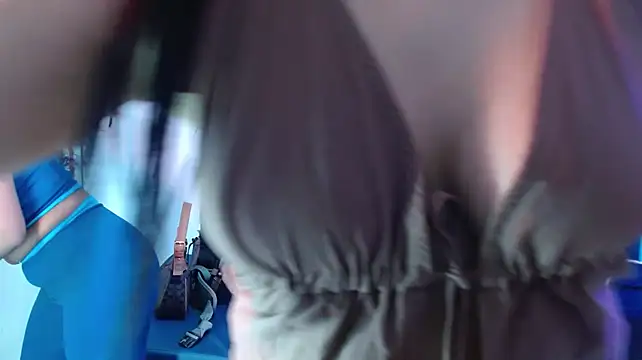 Nahomifoxt live cam