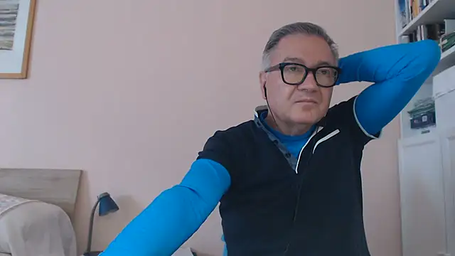 you6me (M grandpa) - Naked show cum