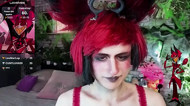Max_Foxy live cam on StripChat