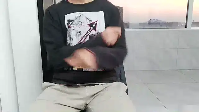 nole_china7 live cam on StripChat