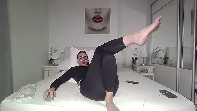 alisonya1 live cam on StripChat