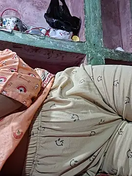 SONIYABHABHI90 live cam on StripChat