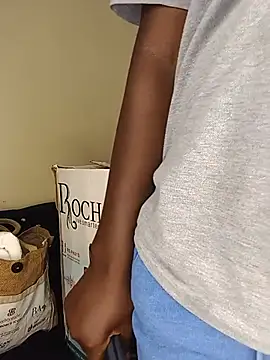 sexyyy_lea (F young) - Pussyplay