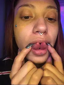 Violet_Monroe_ momentopname van live room op Stripchat