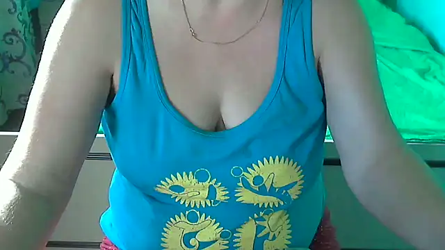 Supermilfo4ka live cam on StripChat