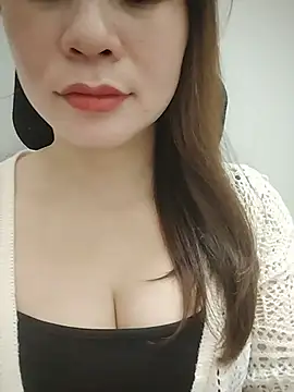 Snail_niE live cam on StripChat