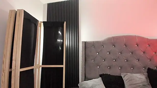 Scarbadgirl_