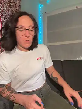 xnaomifox webcam