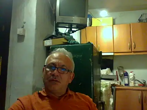 sexy_tom787817 live cam on StripChat