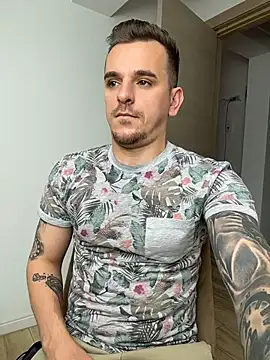 Huge_cock22cm