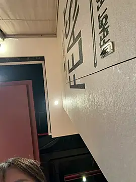 Fire-18 live cam on StripChat