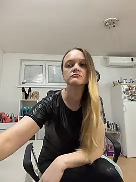 Iris_Pitts_ live cam on StripChat