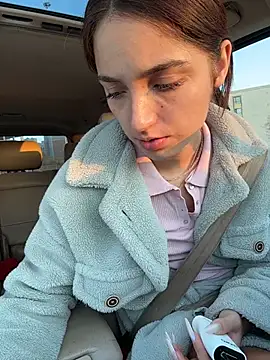 dollytall (F young) - REMOVE MY PANTIES IN FITTIN ROOM (RISKY)