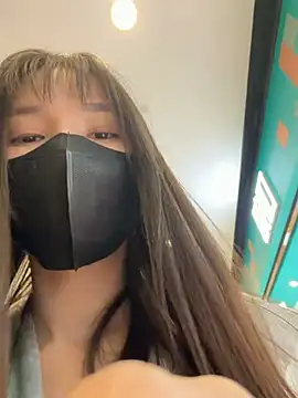 Fire-18 live cam on StripChat