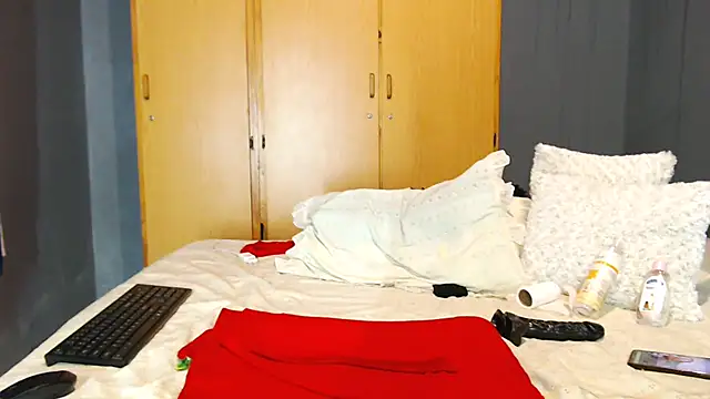 CreamyMilf_Juice01 live cam on StripChat