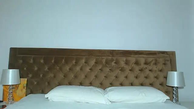 Aylinhoney08 live cam on StripChat