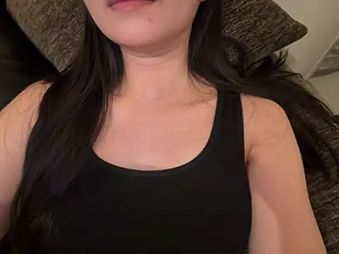 Xiaozuzongo1 live cam on StripChat