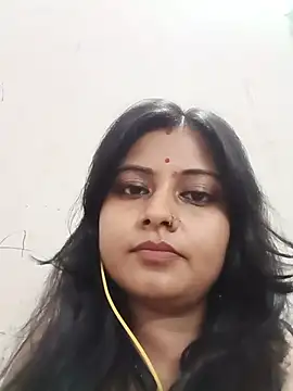 Shy_Girl_Nisha live cam on StripChat
