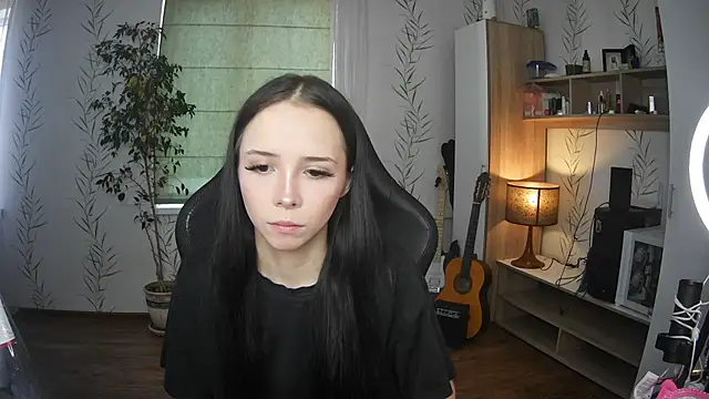 Avi_Lin live cam on StripChat