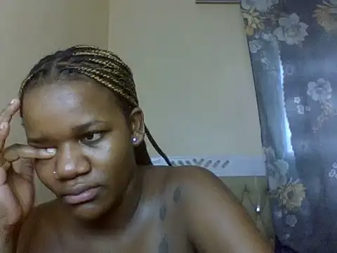 Lucky_aura01 live cam on StripChat