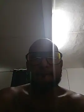 FEthanRThom_