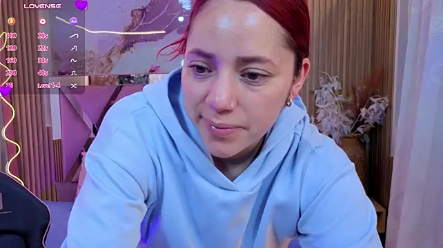ANNE_TAY1