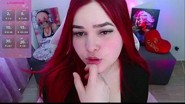 Dannie_sofie1 live cam on StripChat