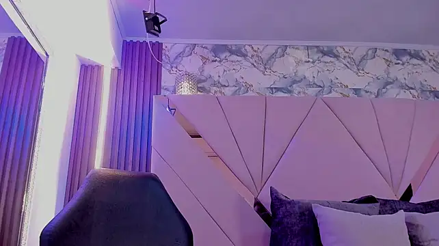 mia_rouxx1
