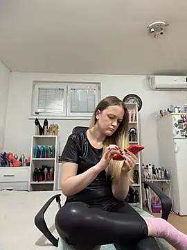 Iris_Pitts_