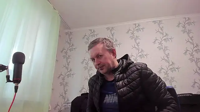 SanFrantsisko live cam on StripChat