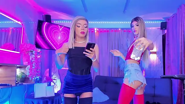 Queens_Wonders_Blonders