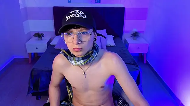 thejacoob (M twink) - make me cum, please