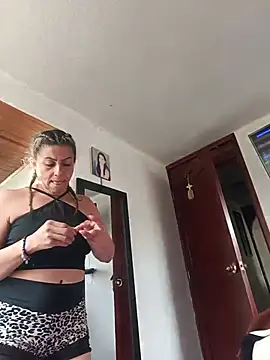 maynor_1998 live sex cam