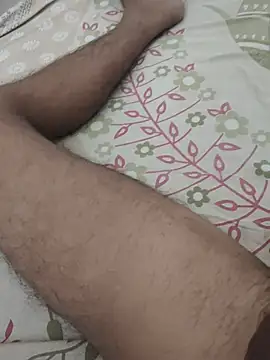 Nikolas_top