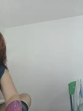 Marilyn-Sexy live cam on StripChat