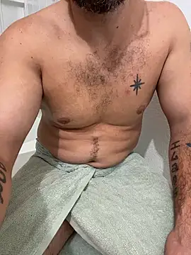 2addictivelyhorny