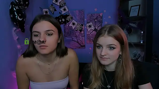 lisa_dark_