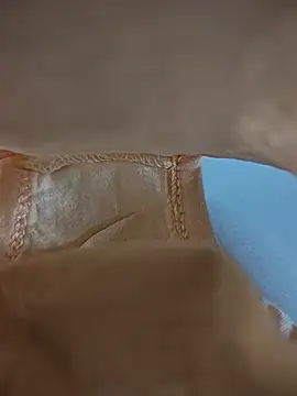ladies-come-for-cum