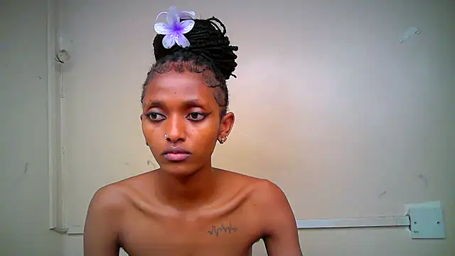 Qute_nimple