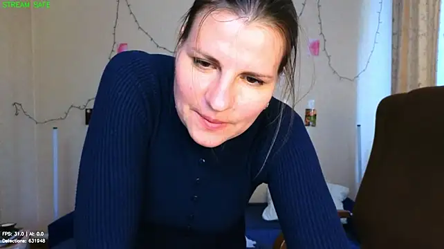 Mirabelle_Velvet