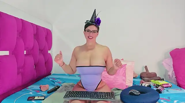 sophie-newton