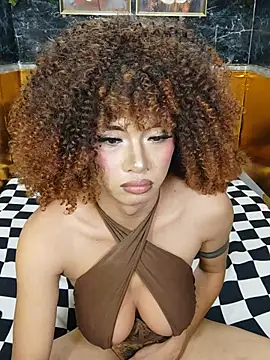 Alluring_Carmela