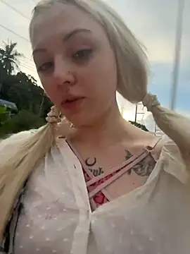 badblondie