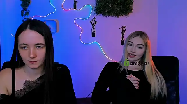 bella_dorn Live Webcam on Stripchat