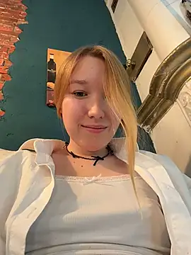 -NaughtyAngel-