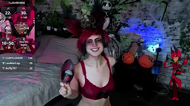Max_Foxy live cam on StripChat