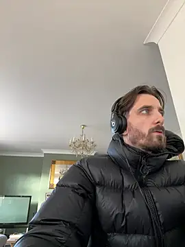 UKBig8incha