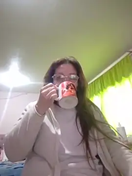 kaylaMinov_