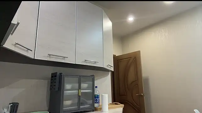 tawnaqasba's live room