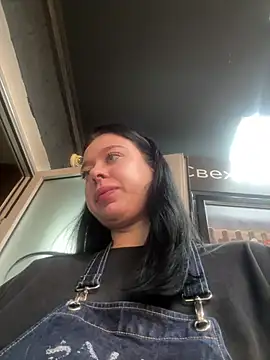 AlishaOfThorns live cam on StripChat